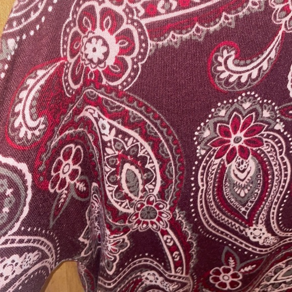 Chicos sweater - Picture 1 of 3